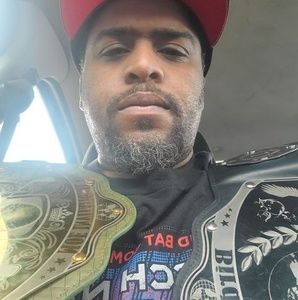 Meet your Posher, Montario